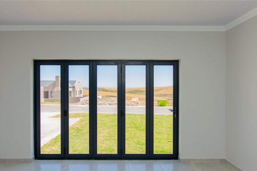 3 Bedroom Property for Sale in Vredenburg Western Cape